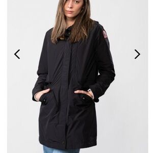 PARAJUMPERS TANK  HOODED PARKA WINDBREAKER JACKET BLACK SIZE SMALL EUC